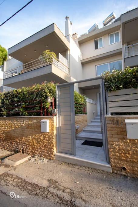 'alexander' Seaside House With View In