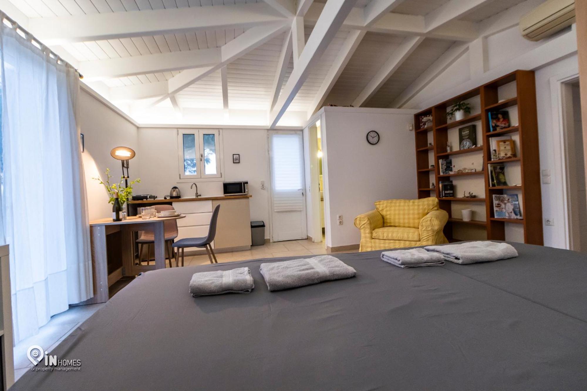 'alexander' Seaside House With View In Apartment